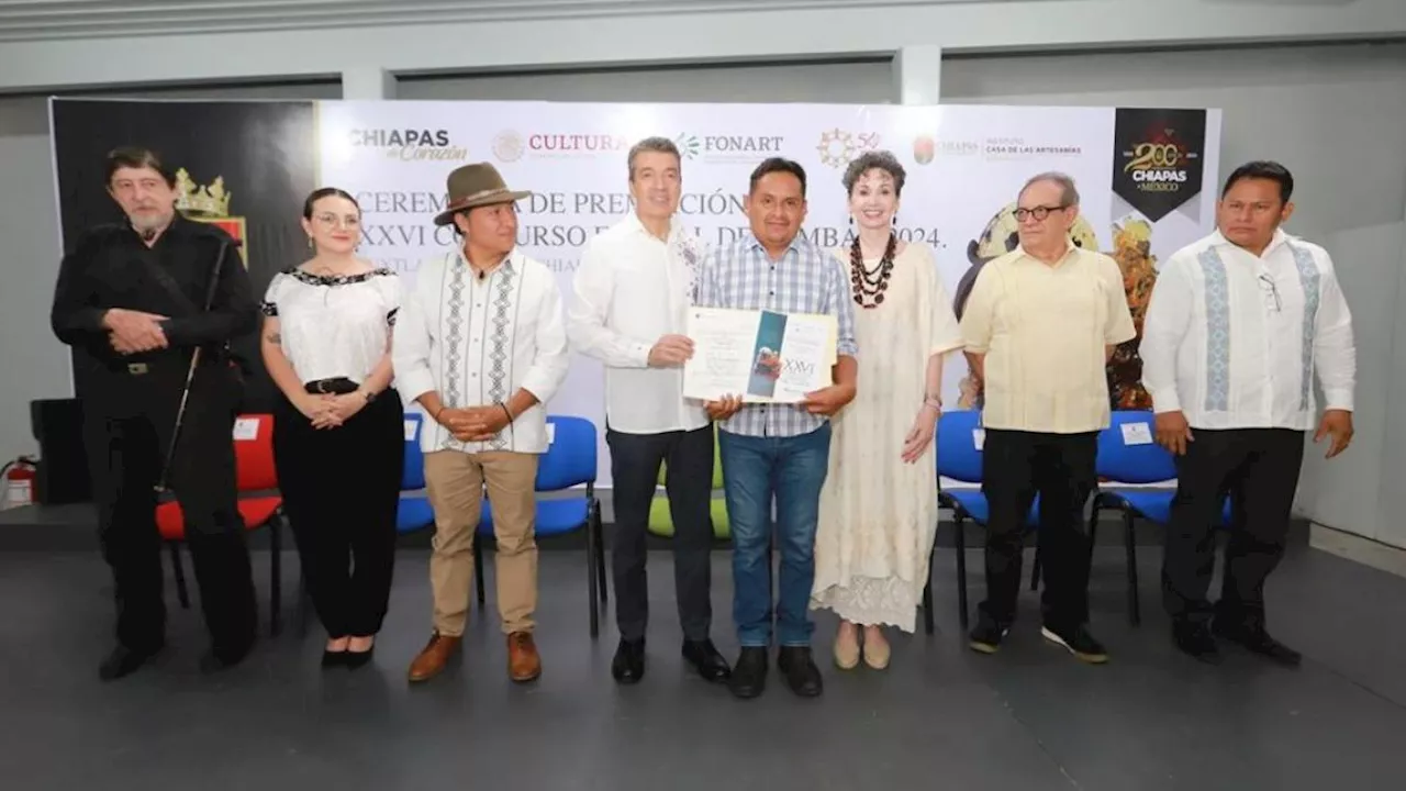 Rutilio Escandón encabeza ceremonia de premiación del XXVI Concurso Estatal del Ámbar