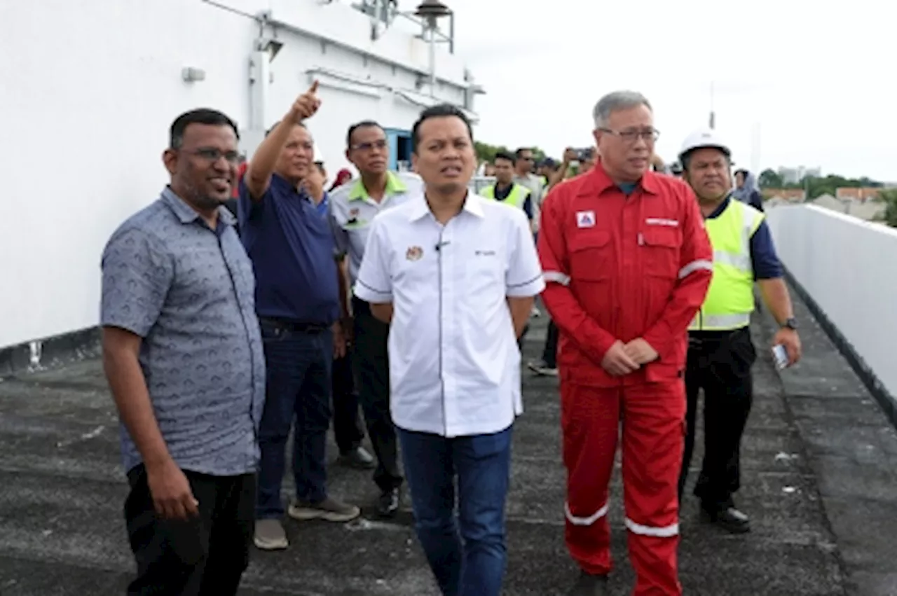 Strict air emission monitoring in place, says environment minister after Port Dickson oil refinery visit