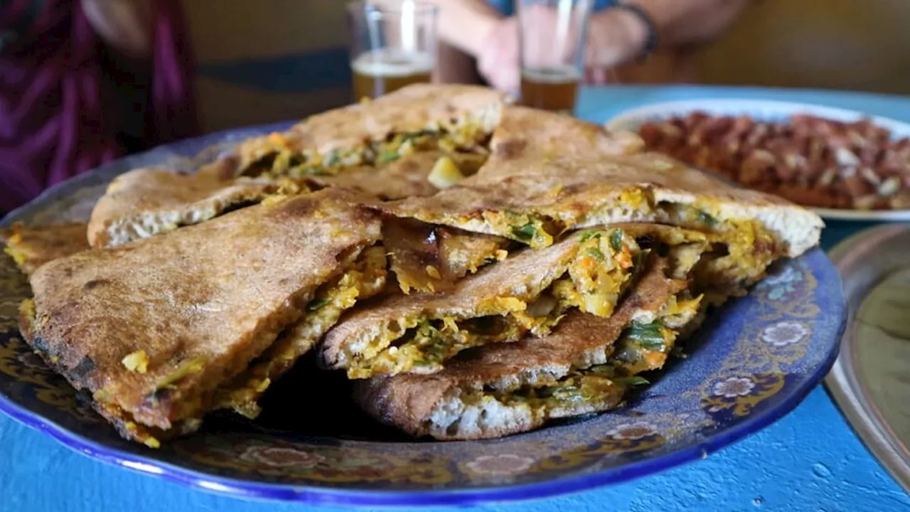 Esiste la pizza del deserto e si chiama “madfouna”