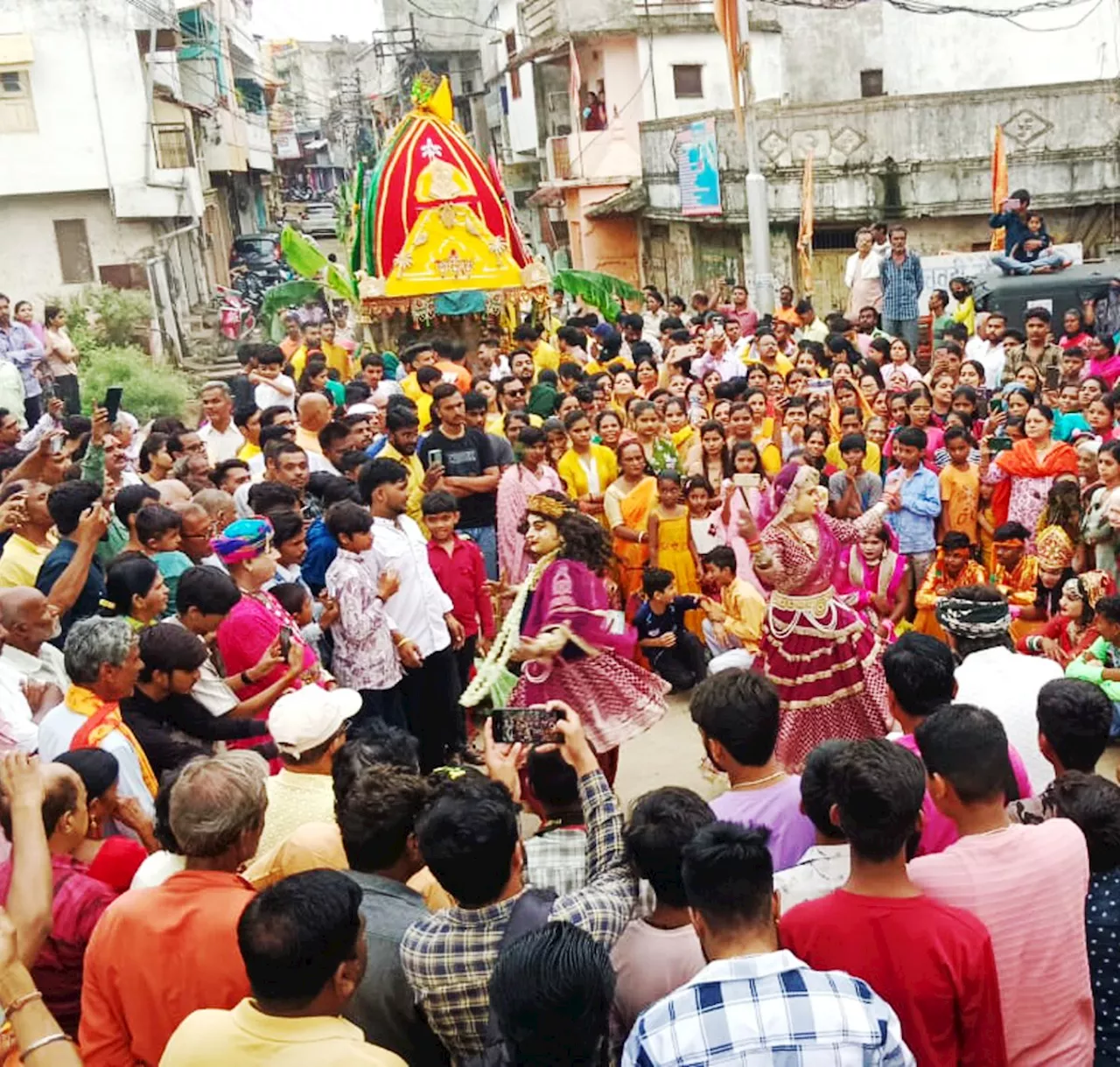 jagannath rath yatra 2024 # जगन्नाथ पुरी की तर्ज पर निकली शहर में रथयात्रा