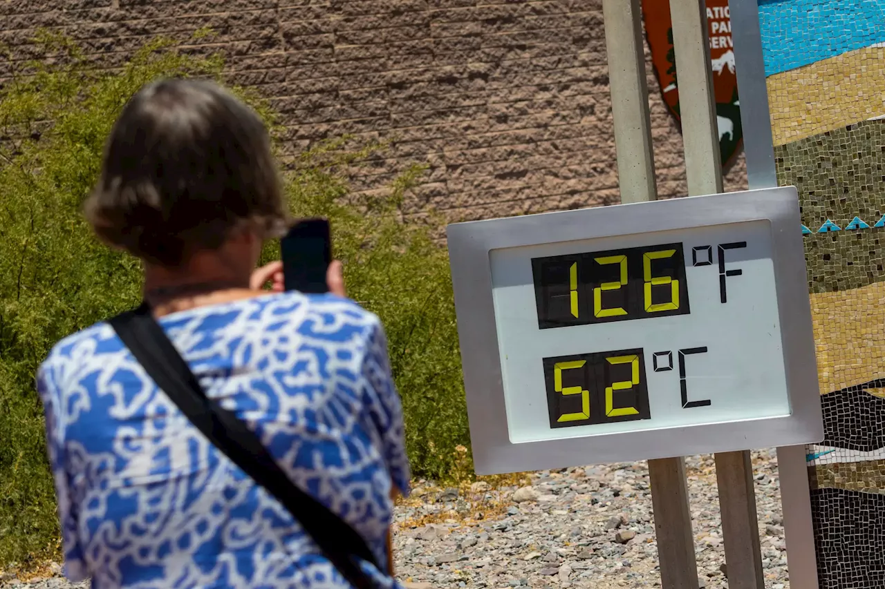 Temperatura no Vale da Morte deve chegar aos 54.º graus