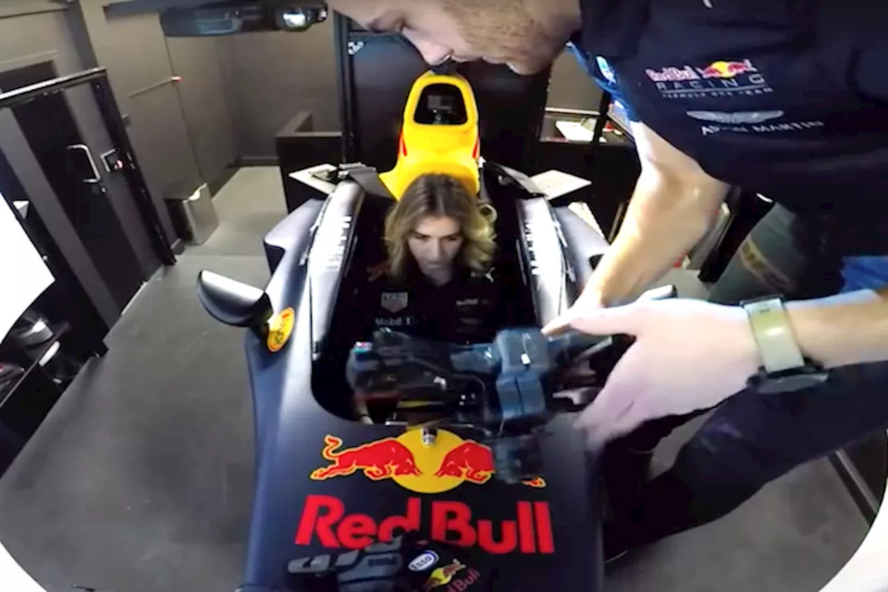 Red Bull: YouTube-Star Sim Racing Girl im Simulator