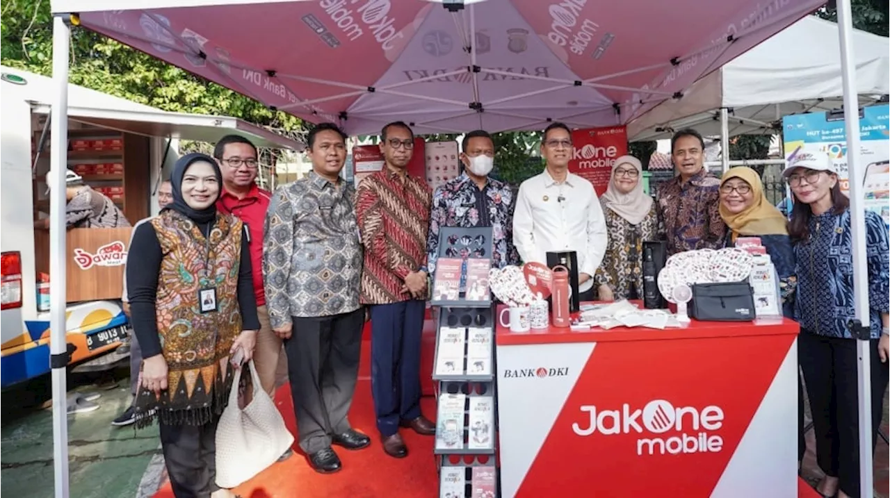 Bank DKI Subsidi 1.000 Paket Sembako Untuk Penyediaan Bahan Pangan Murah di Jakarta