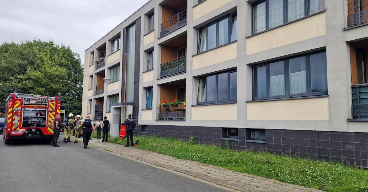 Une alerte incendie lancée dans un immeuble de quinze appartements à Forchies-la-Marche