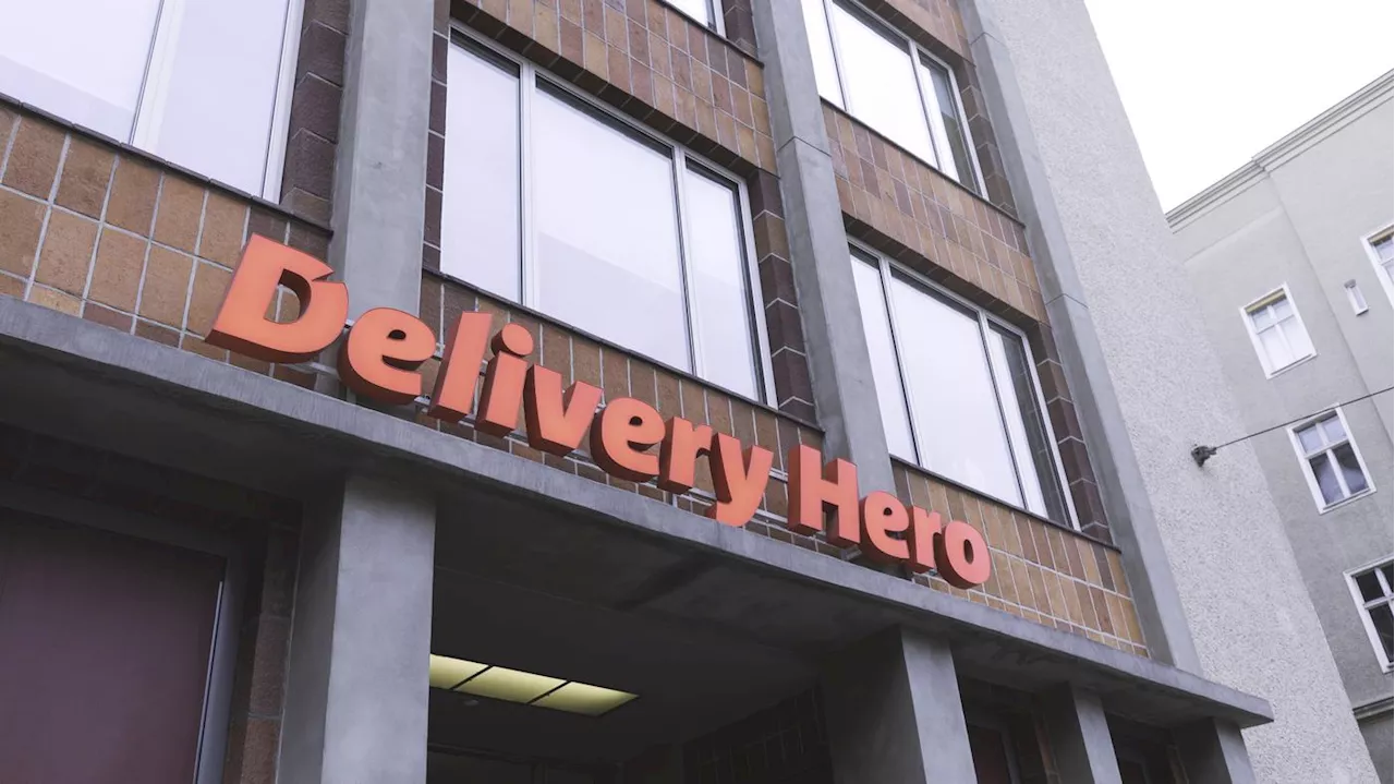 Abbau um rund 13 Prozent im laufenden Jahr: „Delivery Hero“ streicht erneut Stellen in Berliner Zentrale