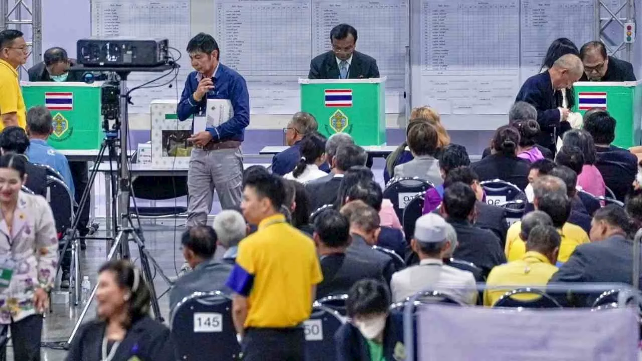 กกต.ยังไม่พิจารณารับรองผล 200 สว.ชุดใหม่ เผย รอความชัดเจนก่อนประกาศ