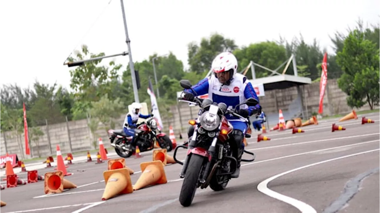 Tidak Cuma Jualan Moge, Honda Juga Punya Program Safety Riding Big Bike