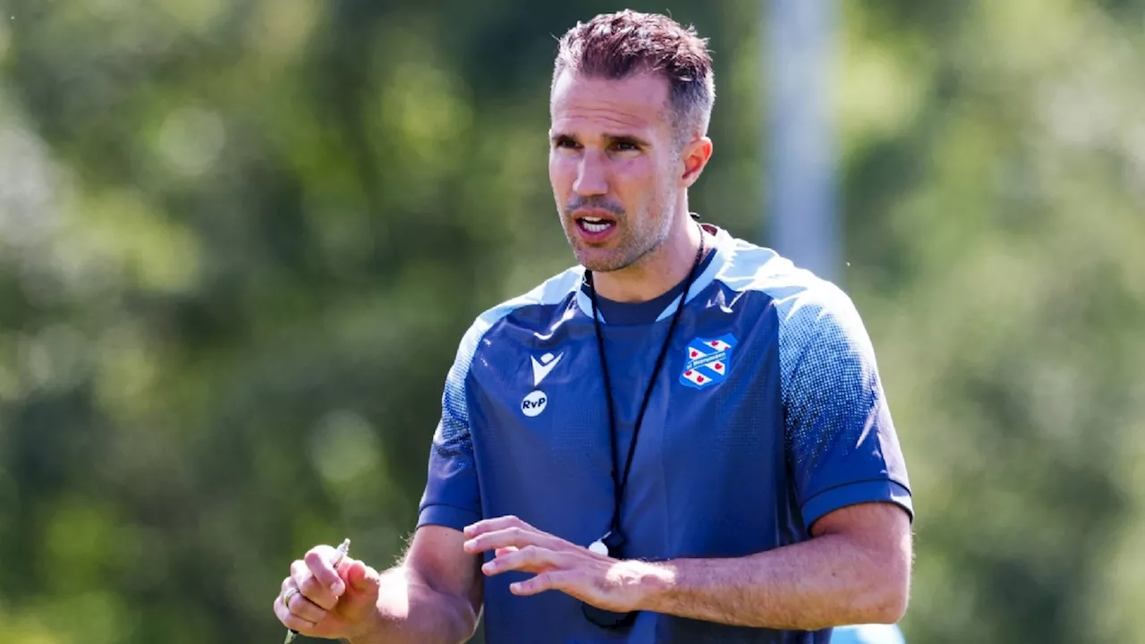 Robin van Persie grijpt mis met sc Heerenveen: beoogde AZ-aanwinst kiest voor avontuur in Engeland