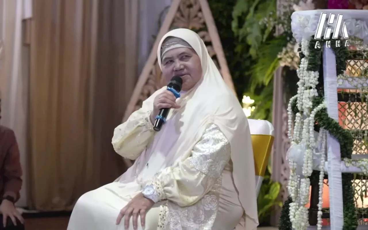 Momen Mamah Dedeh Ketemu Atta & Thariq Halilintar hingga Wejangan soal Gelar Haji 33 Kali Disorot