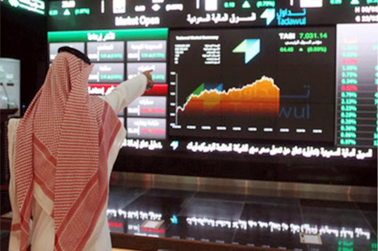 سوق الأسهم السعودية يغلق مرتفعًا بتداولات 5.2 مليارات ريال