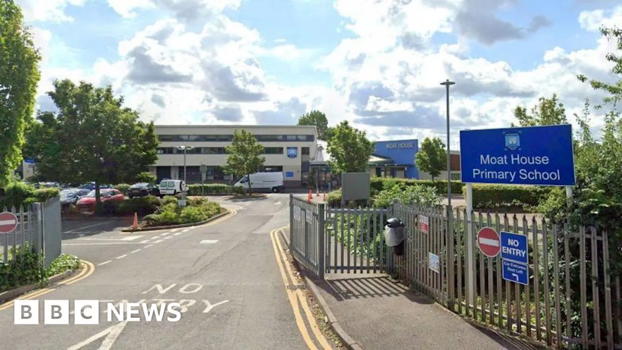 Coventry: Temporary classroom built to take on more pupils