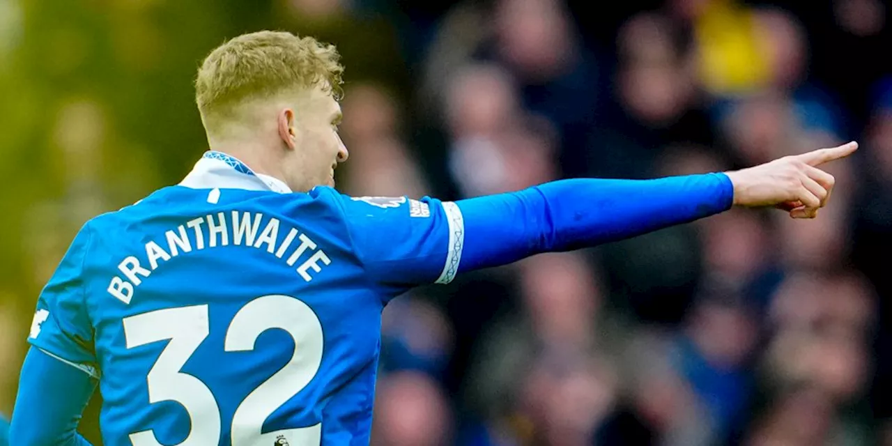 Mental! Everton Tolak Tawaran Kedua Manchester United untuk Jarrad Branthwaite