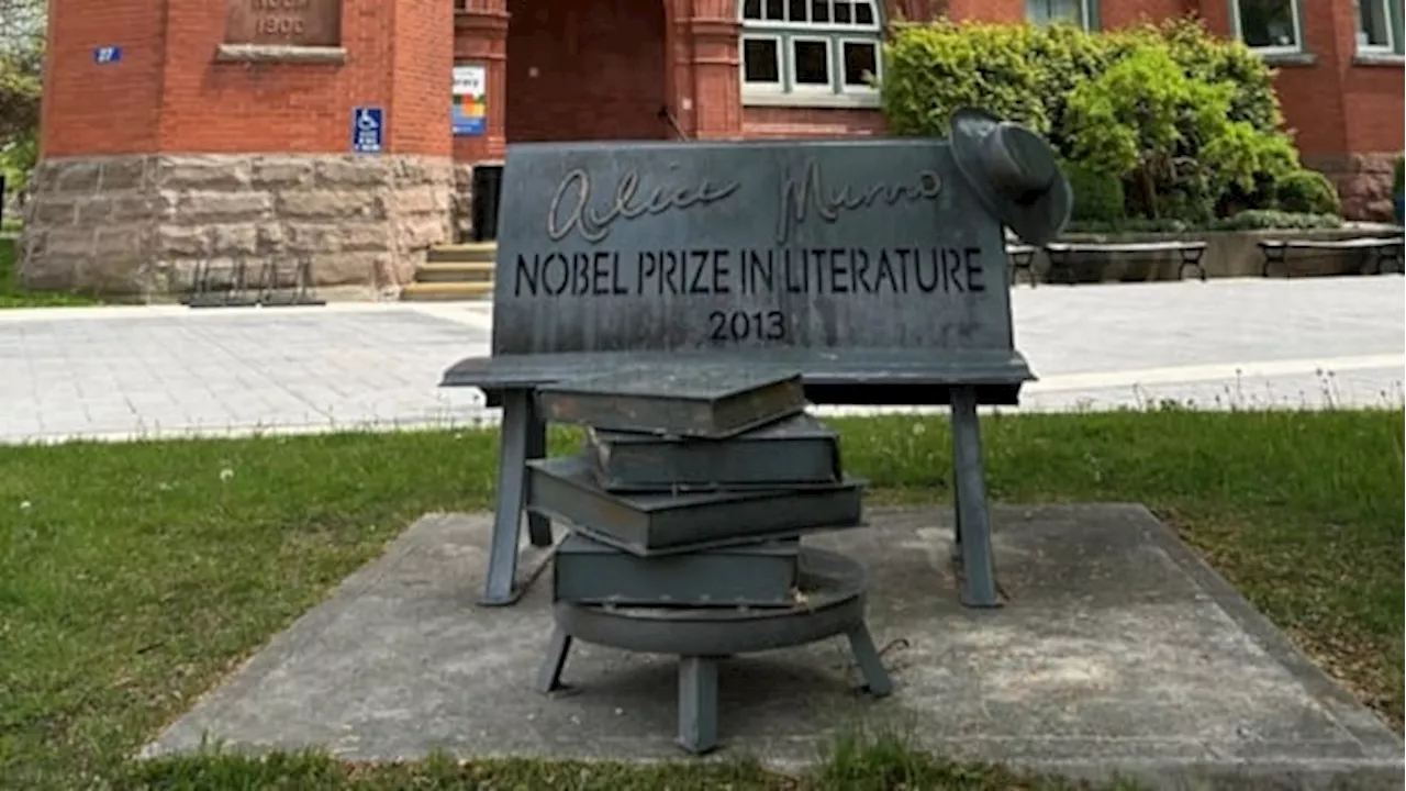 Central Huron mayor would 'consider' amending monument to Alice Munro