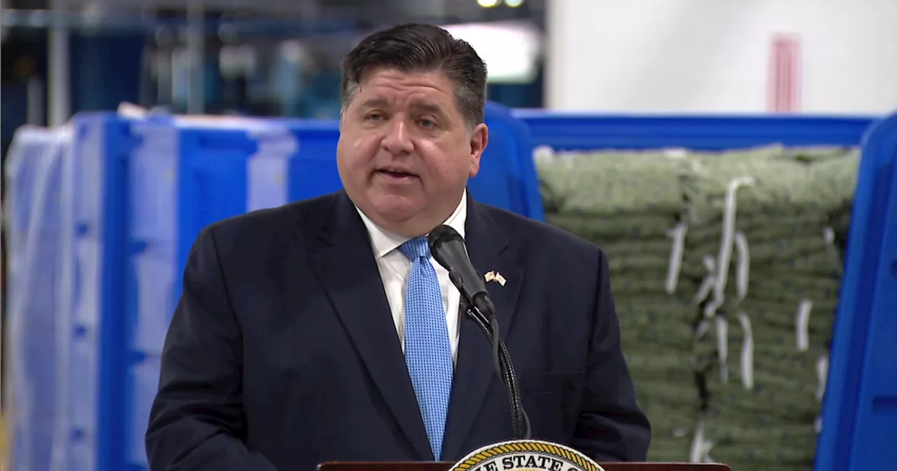 Gov. Pritzker announces investment to create over 1,000 solar energy jobs on Chicago's South, West sides