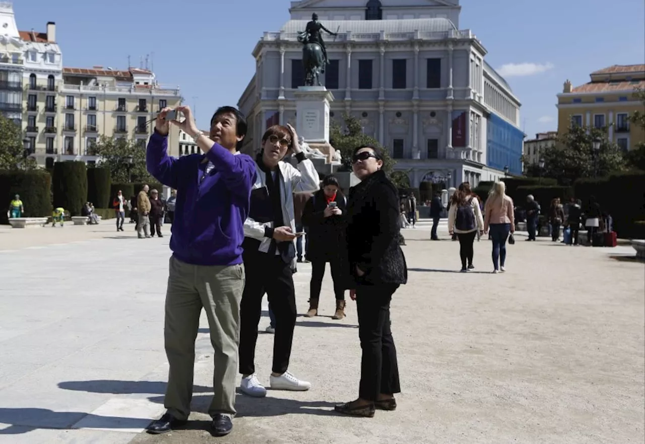 España arrebata a Alemania el tercer puesto europeo en turismo de compras de lujo