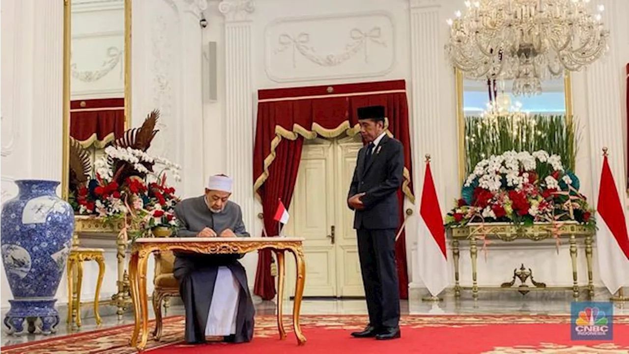 Jokowi Puji Grand Syekh Al-Azhar: Yang Mulia Disambut Baik Muslim RI