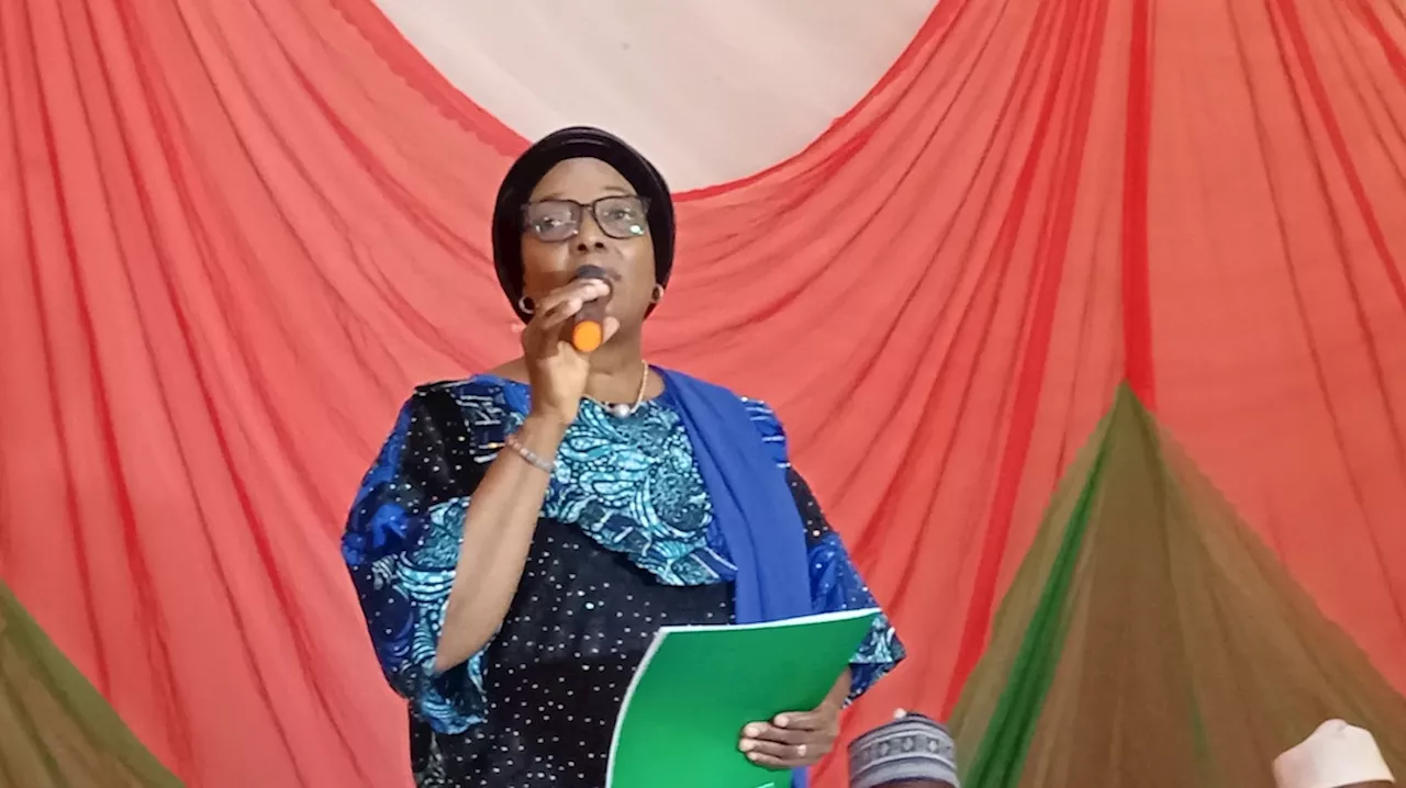FCCPC alerts Nigerians on contaminated palm oil, meats in circulation