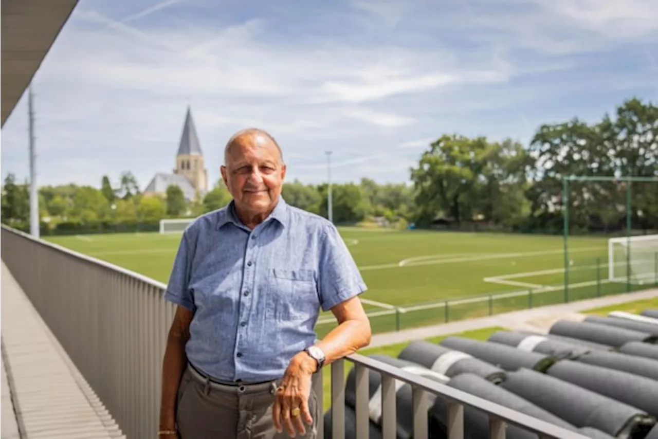 Nieuw kunstgrasveld voor Sporting Mechelen: “Belangrijk om kwalitatieve trainingen te kunnen blijven geven”