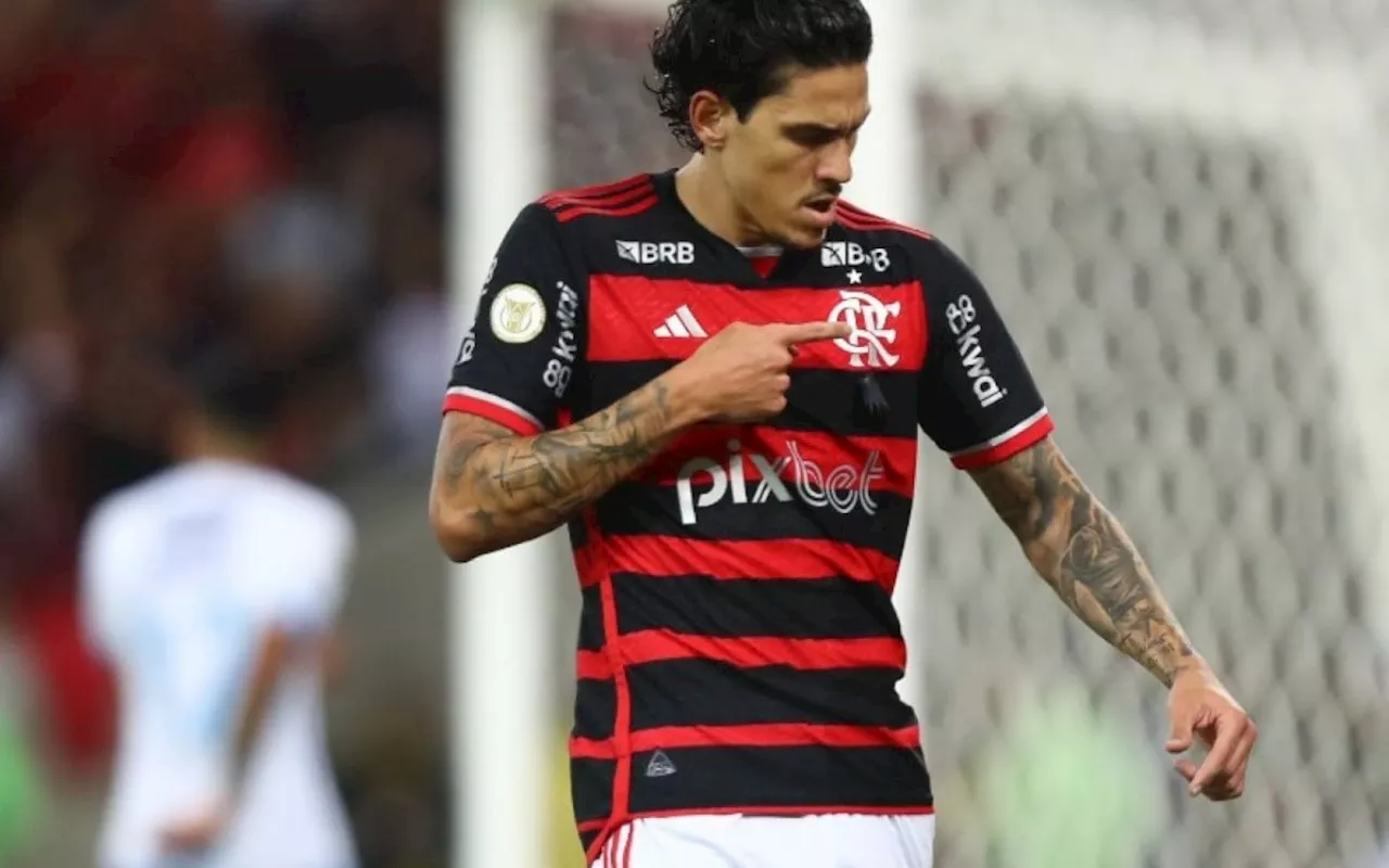 Pedro, do Flamengo, lidera participações em gols no mundo em 2024