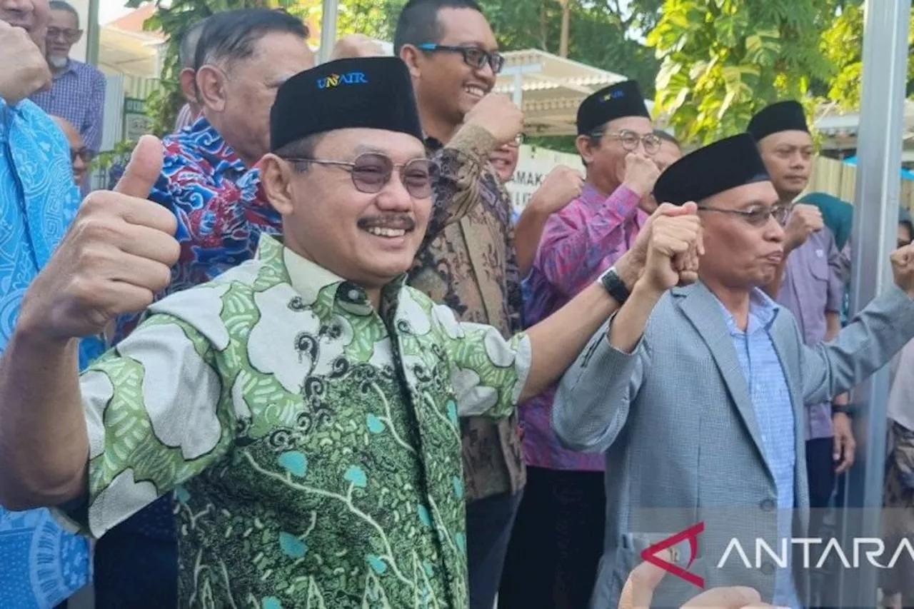 Rektor Unair Membatalkan Pemberhentian Prof Bus dari Jabatan Dekan FK