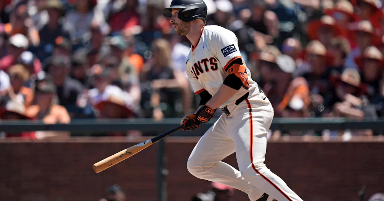 Giants deal outfielder Austin Slater to Reds for left-handed reliever Alex Young