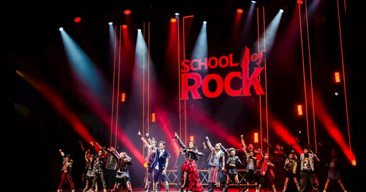 School Of Rock llegó a Buenos Aires: Agustín Aristarán y Ángela Leiva rockean el Gran Rex