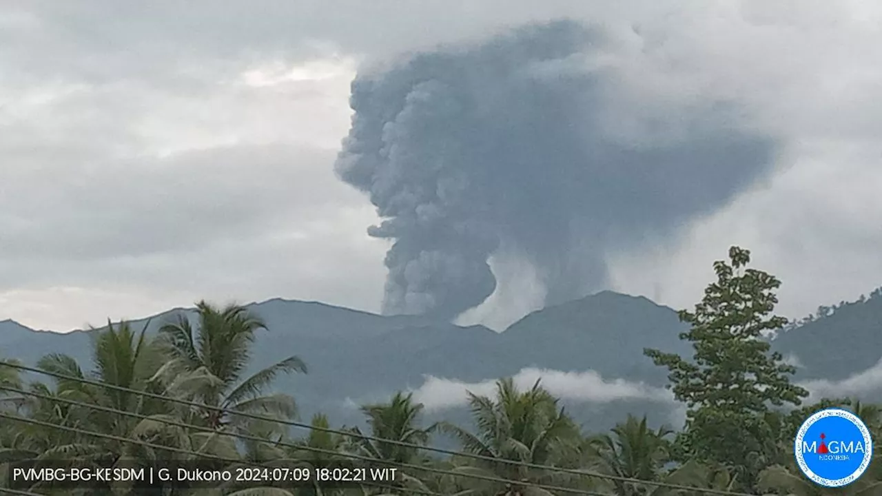 Gunung Dukono Meletus, Semburkan Abu Vulkanik 1.200 Meter ke Arah Barat