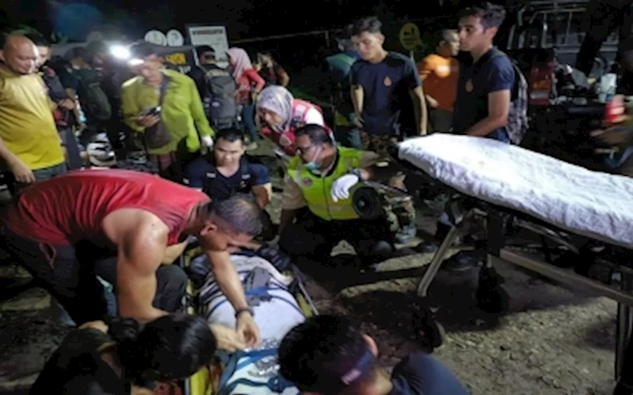 Woman rescued after falling into 10m ravine on Mount Korbu, says Perak Fire Dept