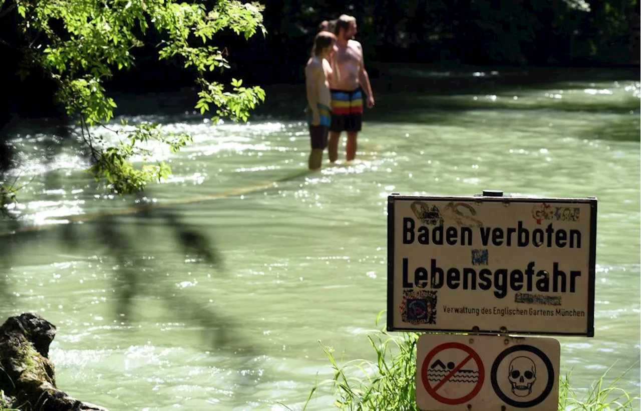 Polizei: Leiche aus dem Eisbach in München ist vermisster Student (26)