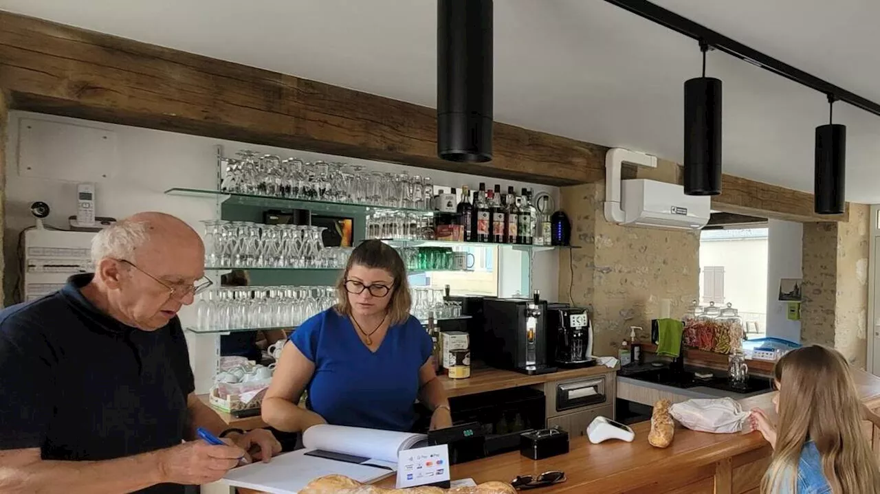 Après 30 ans sans commerce, le village retrouve un bar épicerie