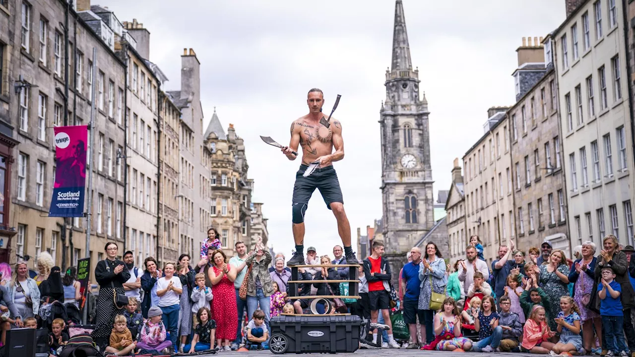 Hotel looking to hire 'banter merchant' to entertain guests during Edinburgh Festival Fringe