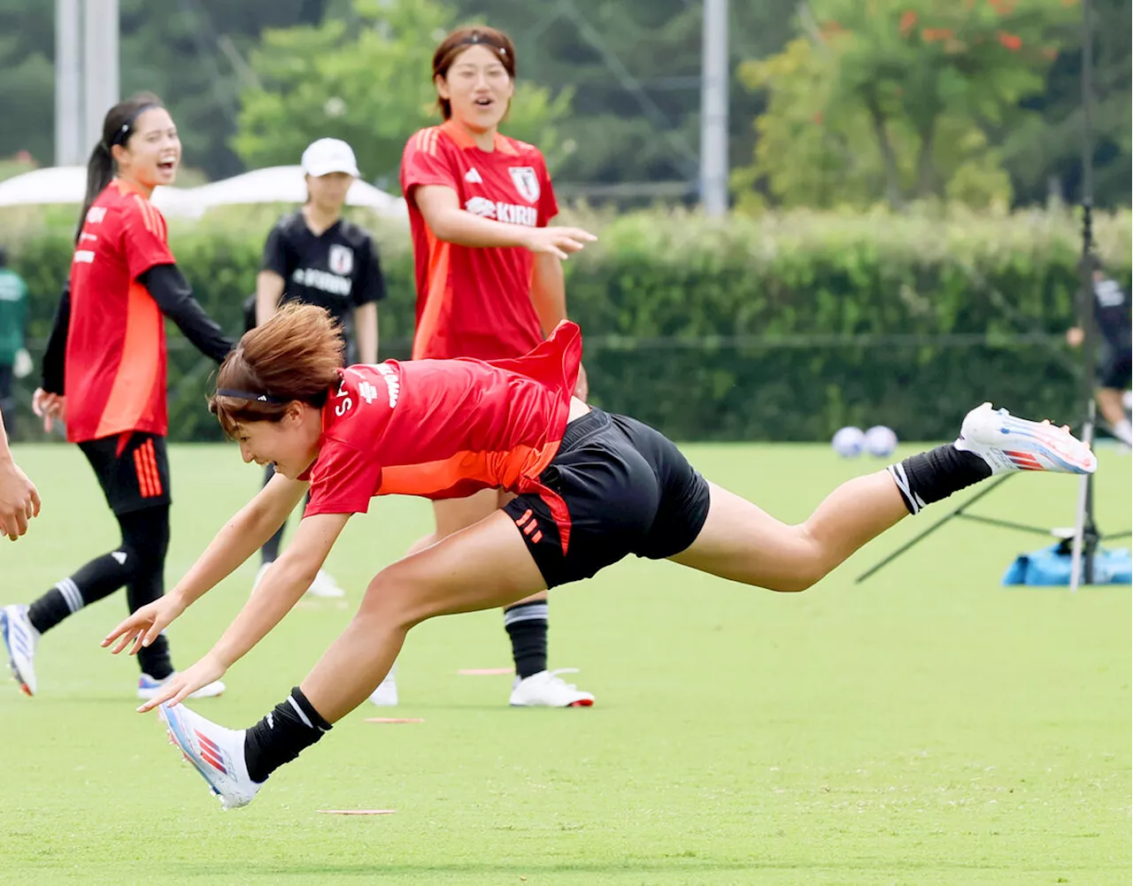 “澤穂希超え”へ宮沢ひなた「目に見える結果が欲しい」 ２４歳ＭＦがＷ杯に続きパリ五輪でＷ得点王に挑む