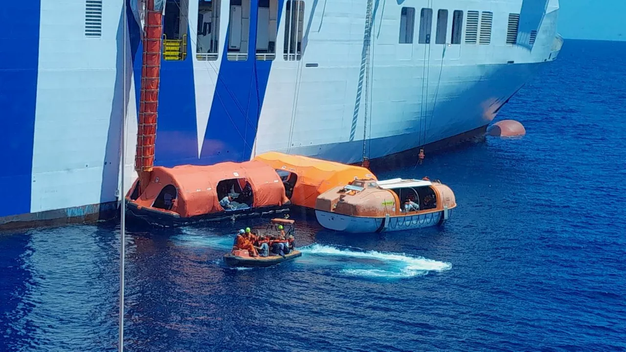 Reisende nach Mallorca wegen Brand auf Fähre evakuiert