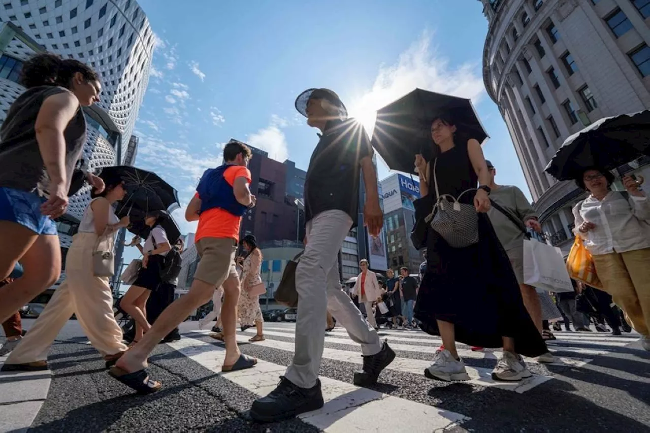 'Rare' heat wave roasts Japan, leaves 6 dead