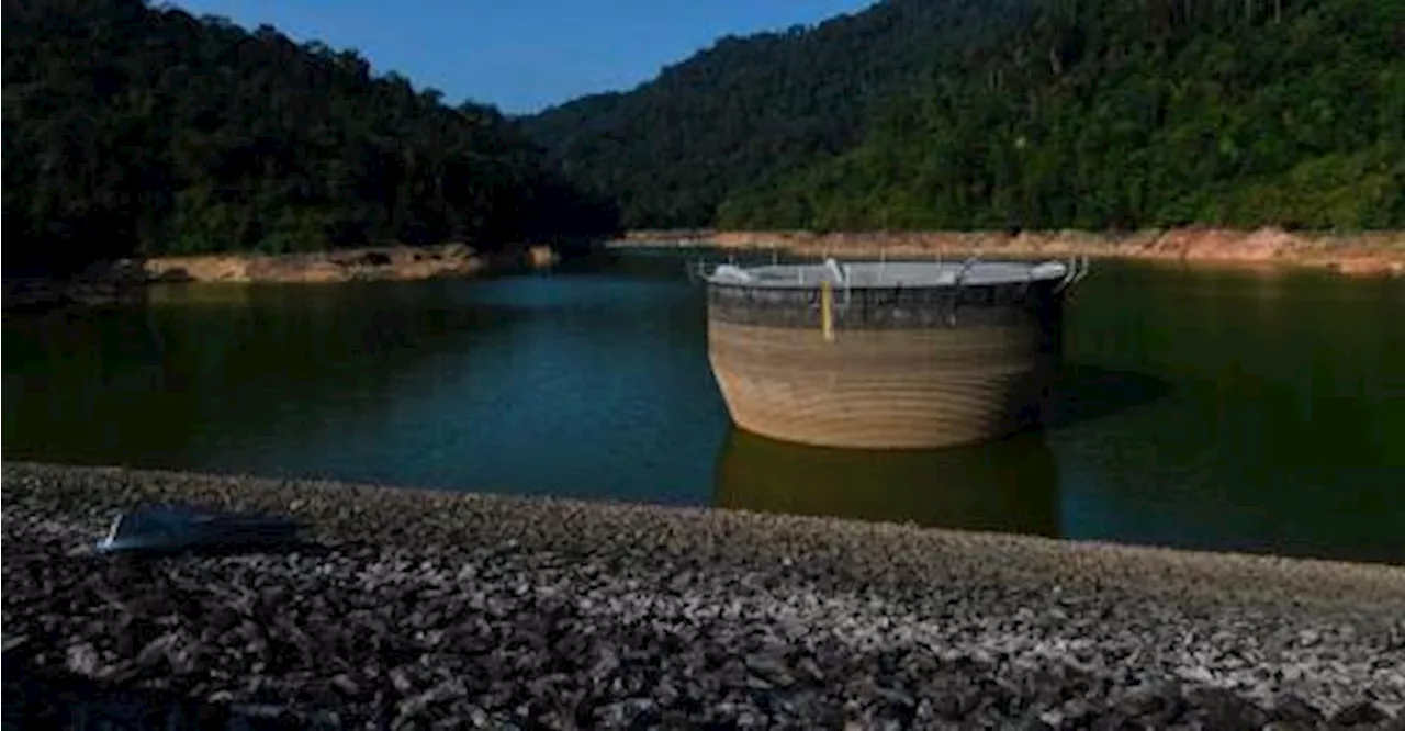 Muda, Bukit Merah dams show critical readings