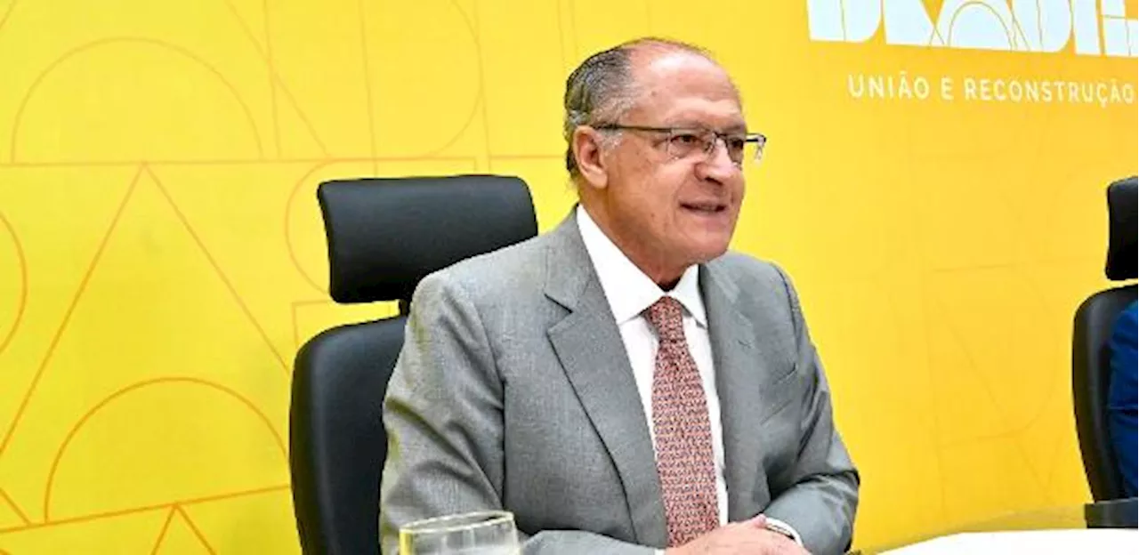 Alckmin diz que 'mau gosto' de Milei não afeta relação Brasil-Argentina