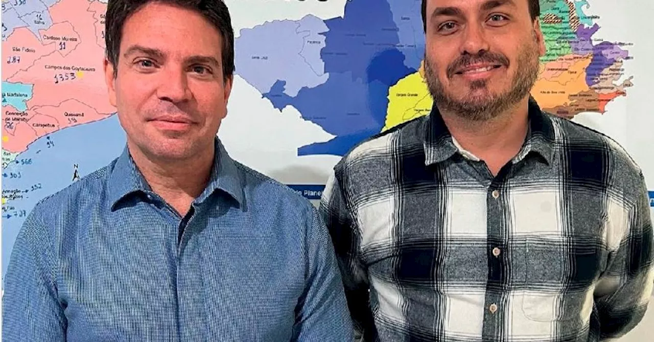 Caso das joias: Ramagem e Carlos Bolsonaro expõem temor de dano eleitoral