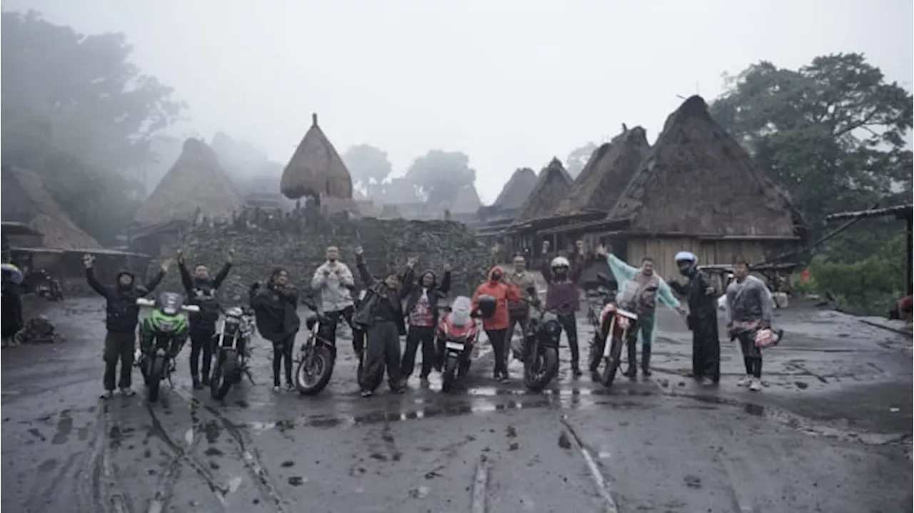 Motul Ajak Bikers Promosikan Wisata Indonesia Lewat Turing di Flores