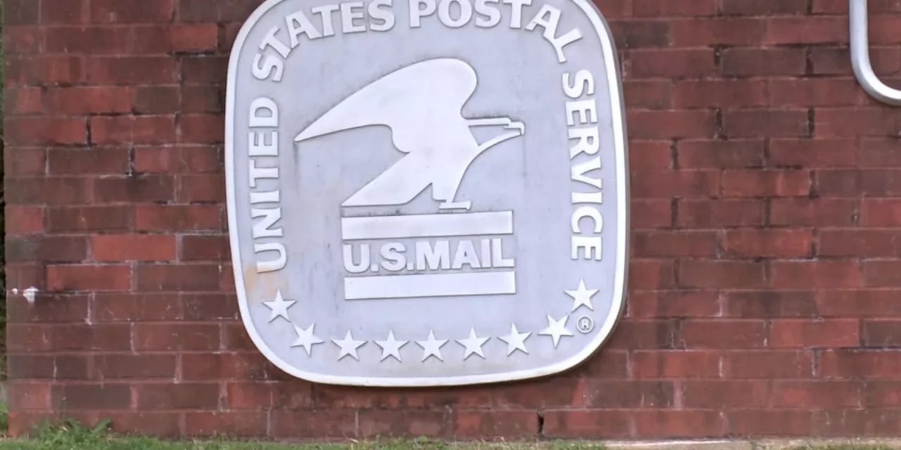 Former Alabama postal worker convicted of mail fraud, theft