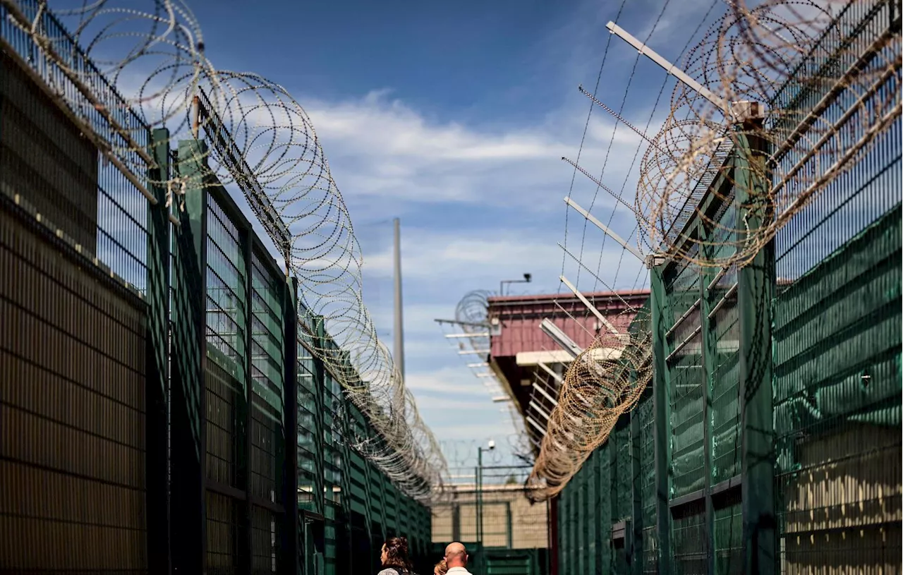 Villefranche-sur-Saône : Une surveillante de prison condamnée pour avoir frappé un détenu