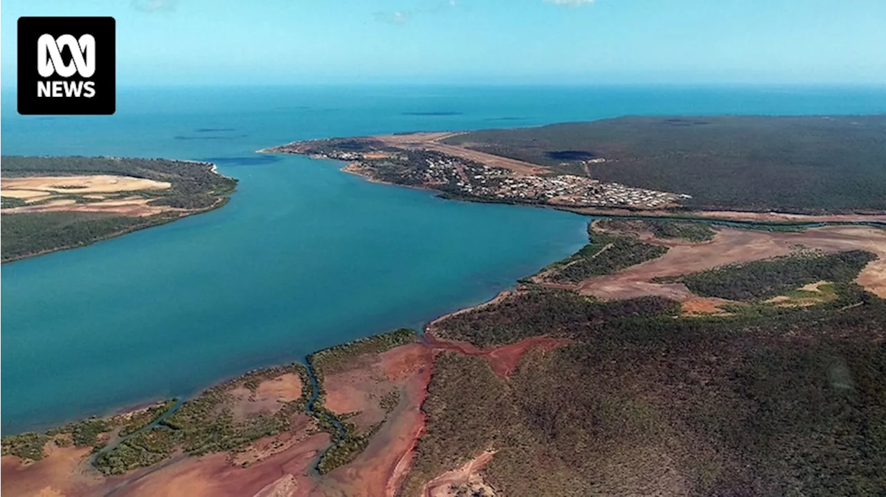 Australian biosecurity fears rise as spring looms, residents urged to report sick animals