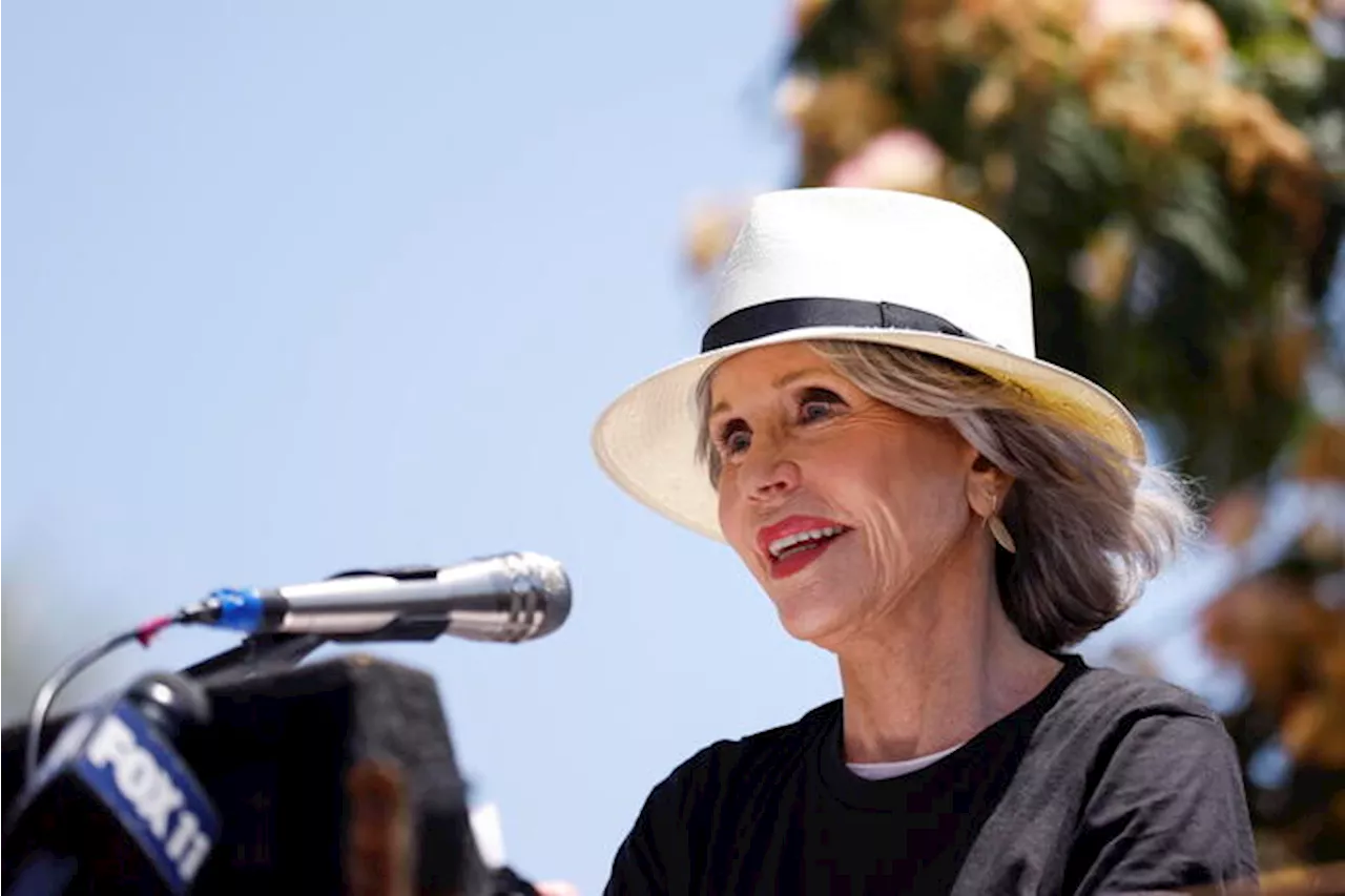 Jane Fonda e Gagosian, insieme contro le trivellazioni in California