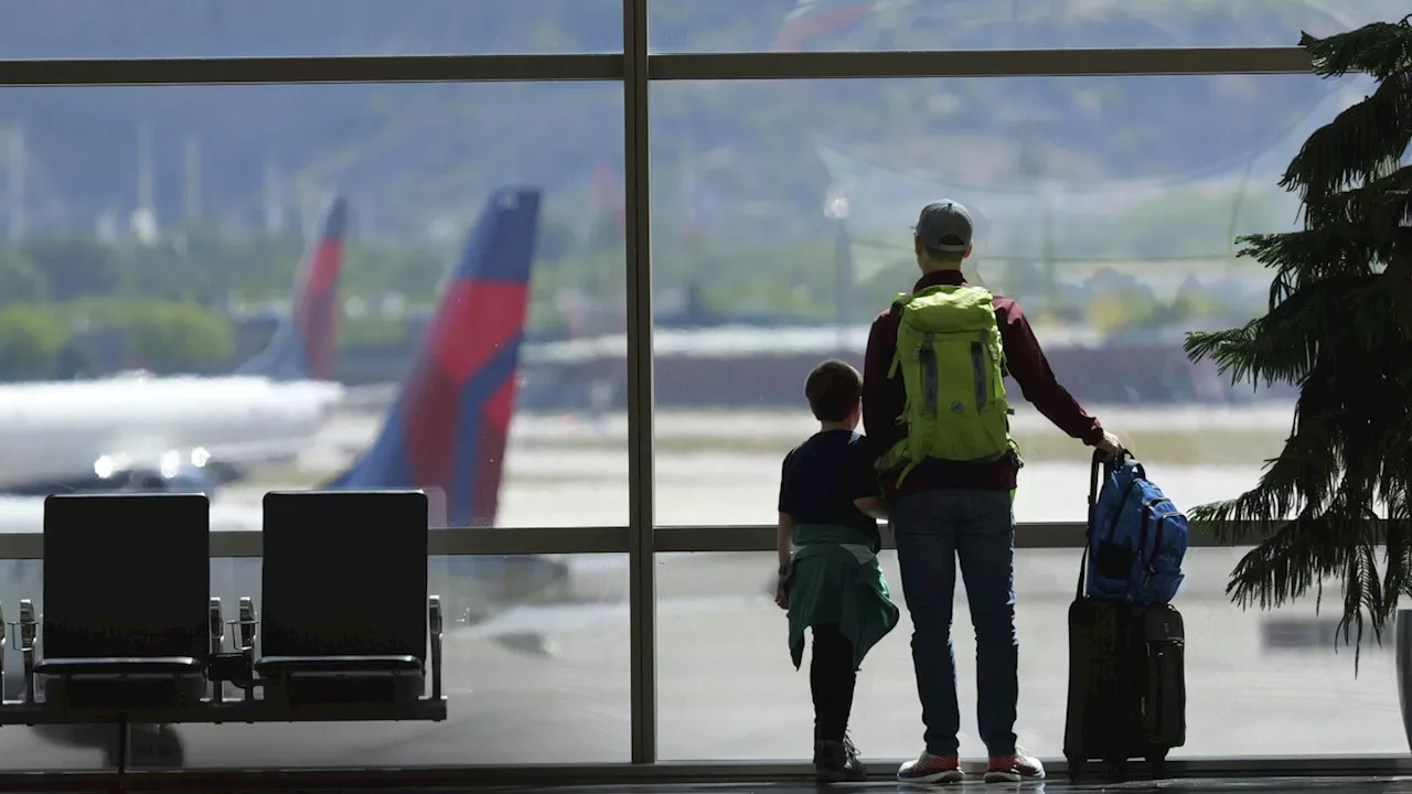 Proposed rule would ban airlines from charging parents to sit with their children