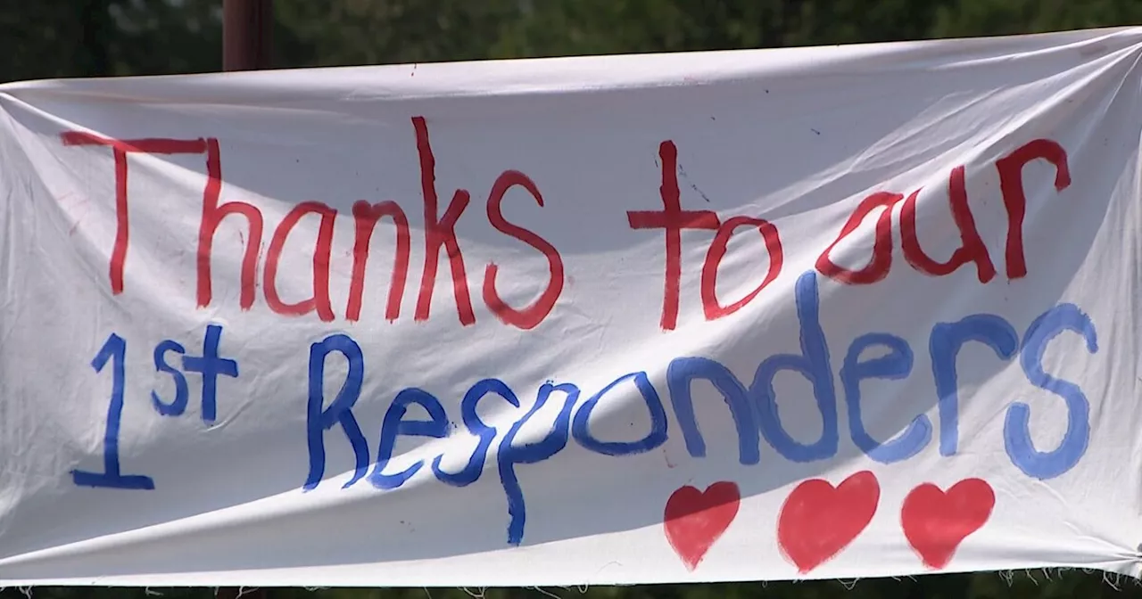 Heartfelt appreciation: Larimer County residents thankful for first responders at Alexander Mountain Fire