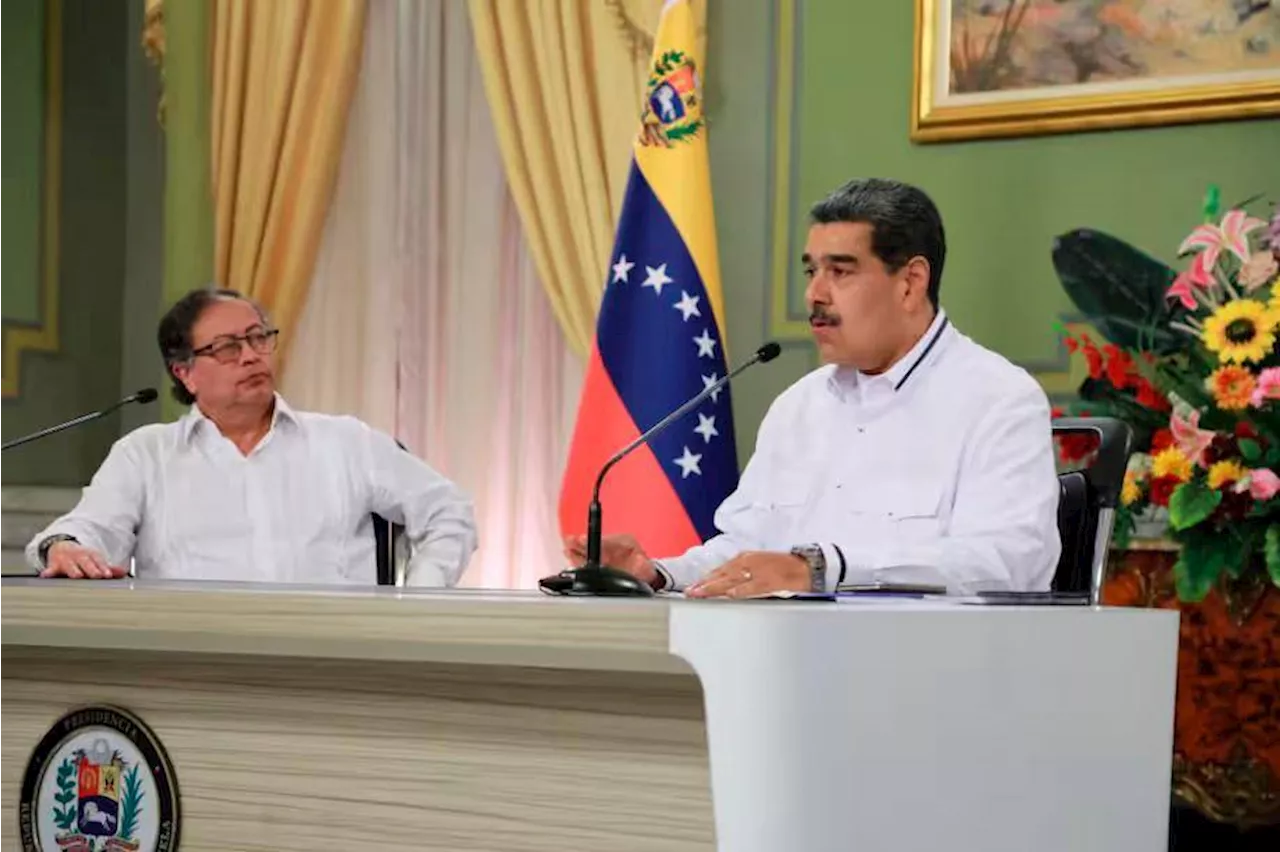 Petro dice que no son los gobiernos extranjeros quienes “deben decidir quién es presidente en Venezuela”