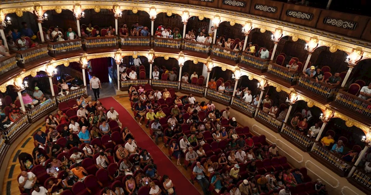 Teatro Adolfo Mejía: la programación para disfrutar del arte en Cartagena