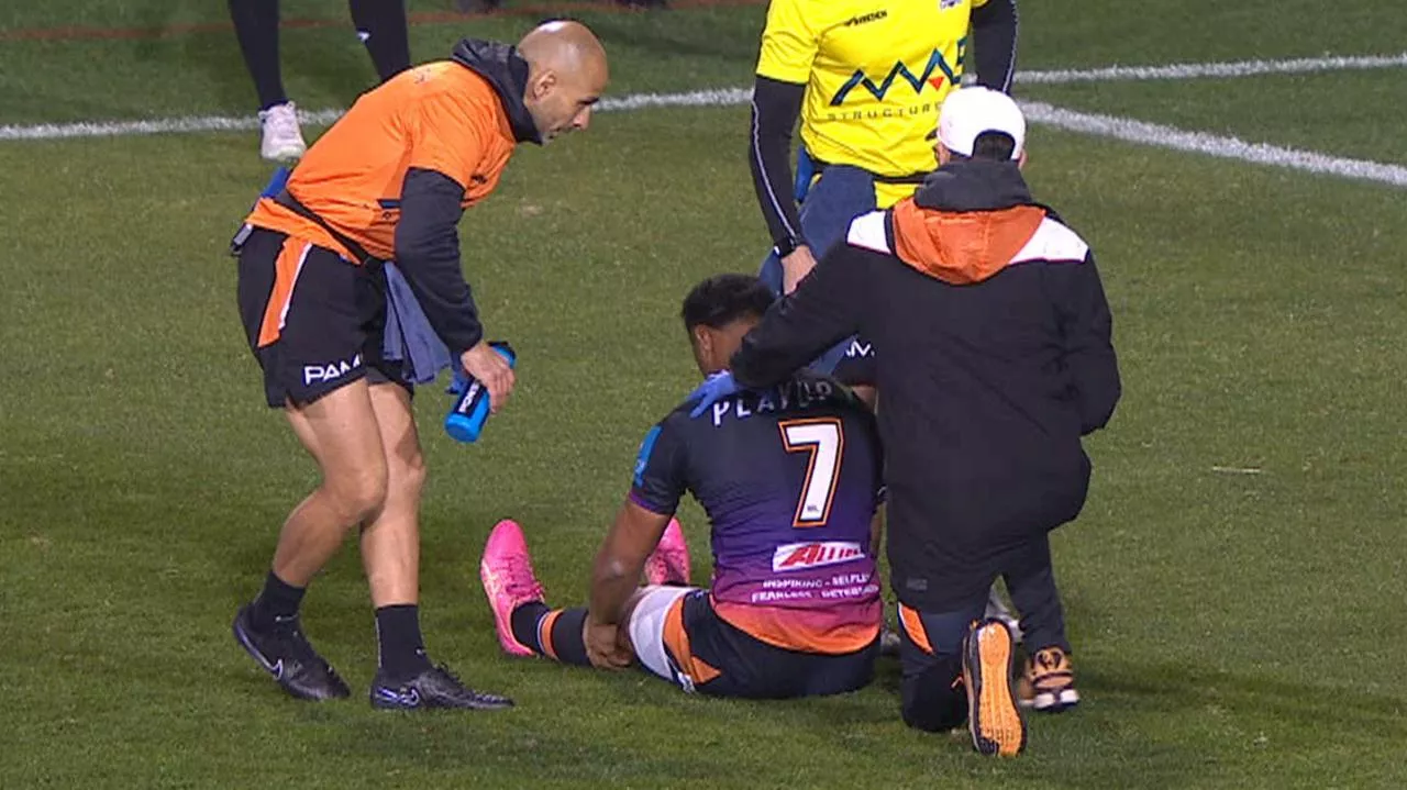 Cruel blow for Tigers young gun against the Cowboys - Rd 22 Casualty Ward