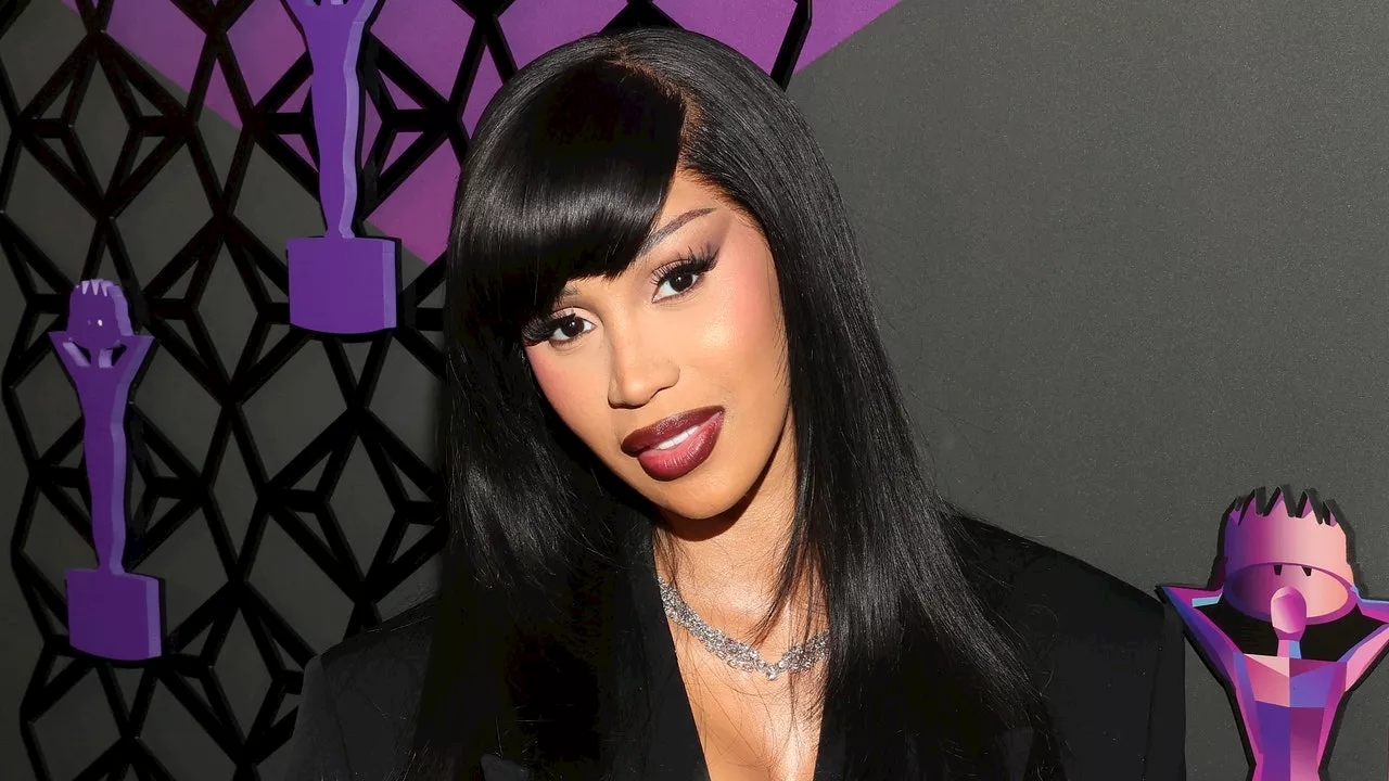 Cardi B Announces Pregnancy Amid Offset Divorce Reports