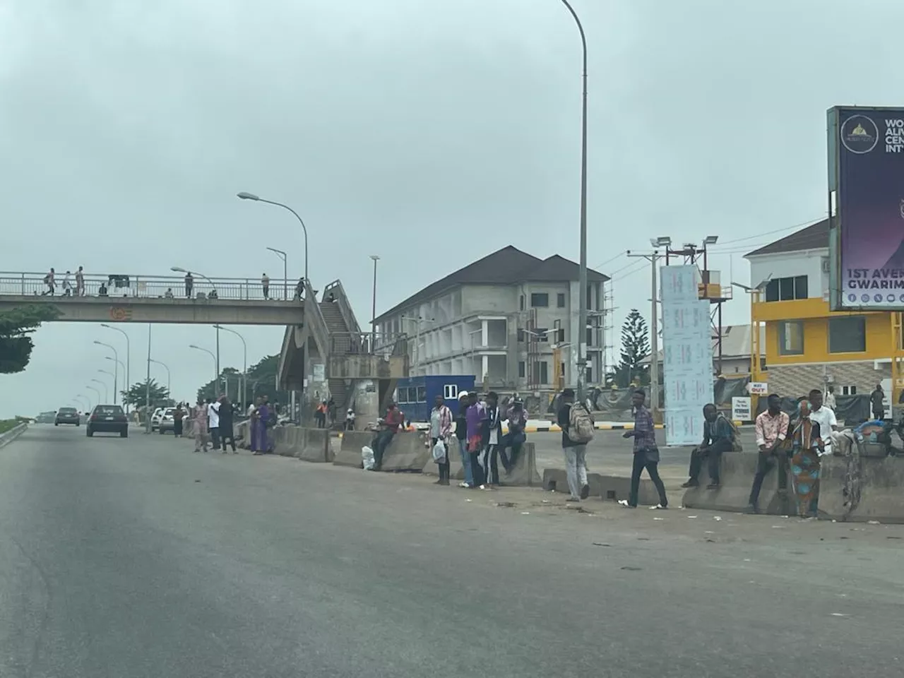 Breaking: PHOTOS: Busy Abuja roads deserted as protest kicks off