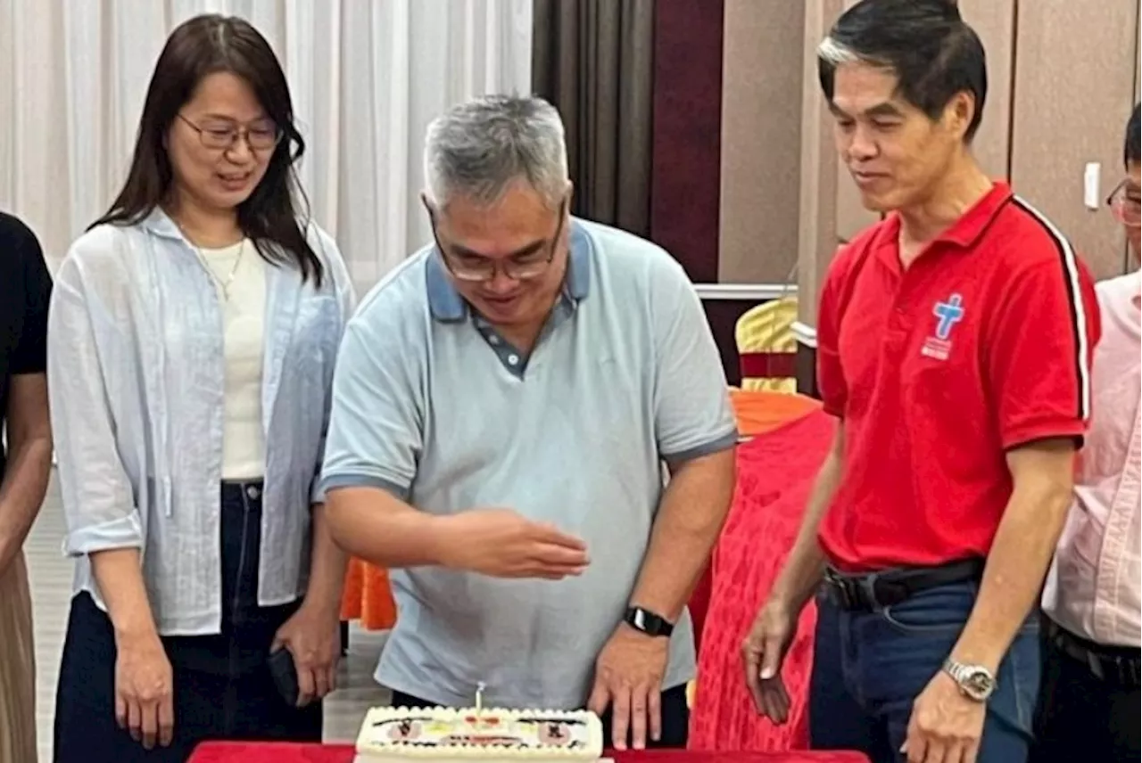 Catholics Fellowship and Beatitudes Chinese Choir jointly celebrate 15th anniversary of Fr Leonard’s Priestly Ordination